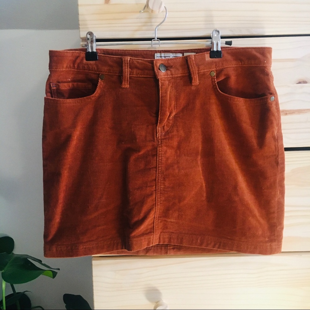 Patagonia corduroy skirt
